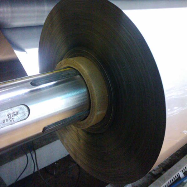 Wholesale Bright Silver Aluminum Foil PET Laminated PE Roll Raw Material Film for Flexible Packaging Composited Treatment - Image 3